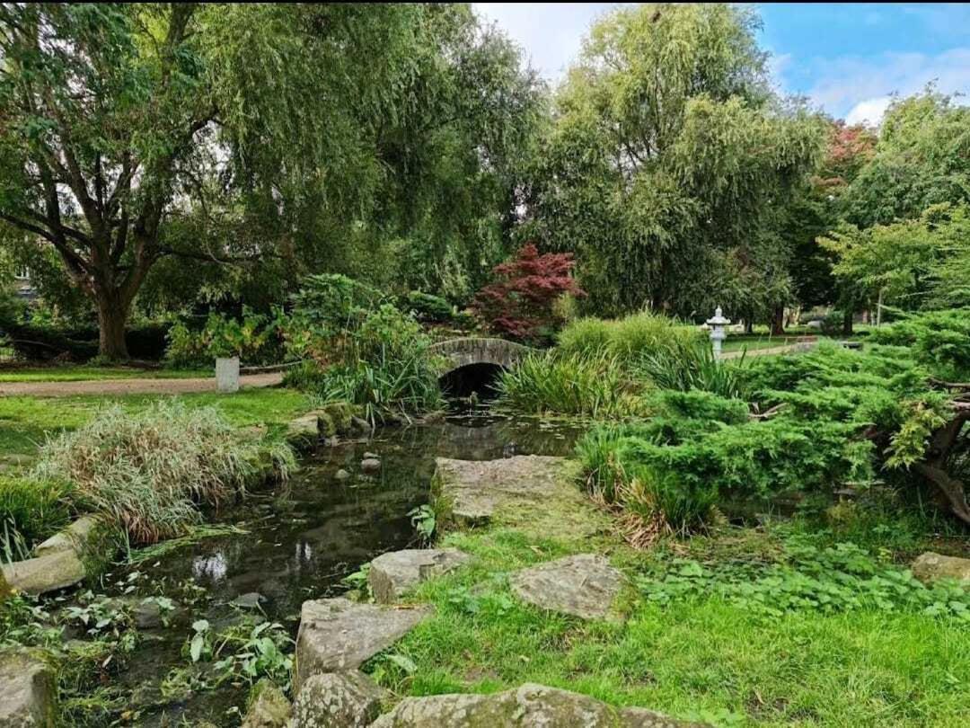 White City Apartment, Your London Stay Екстер'єр фото